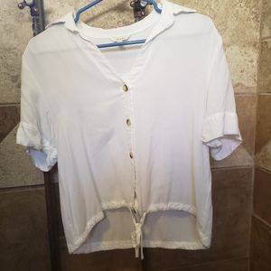 Sim & Sam white crop blouse Size M
